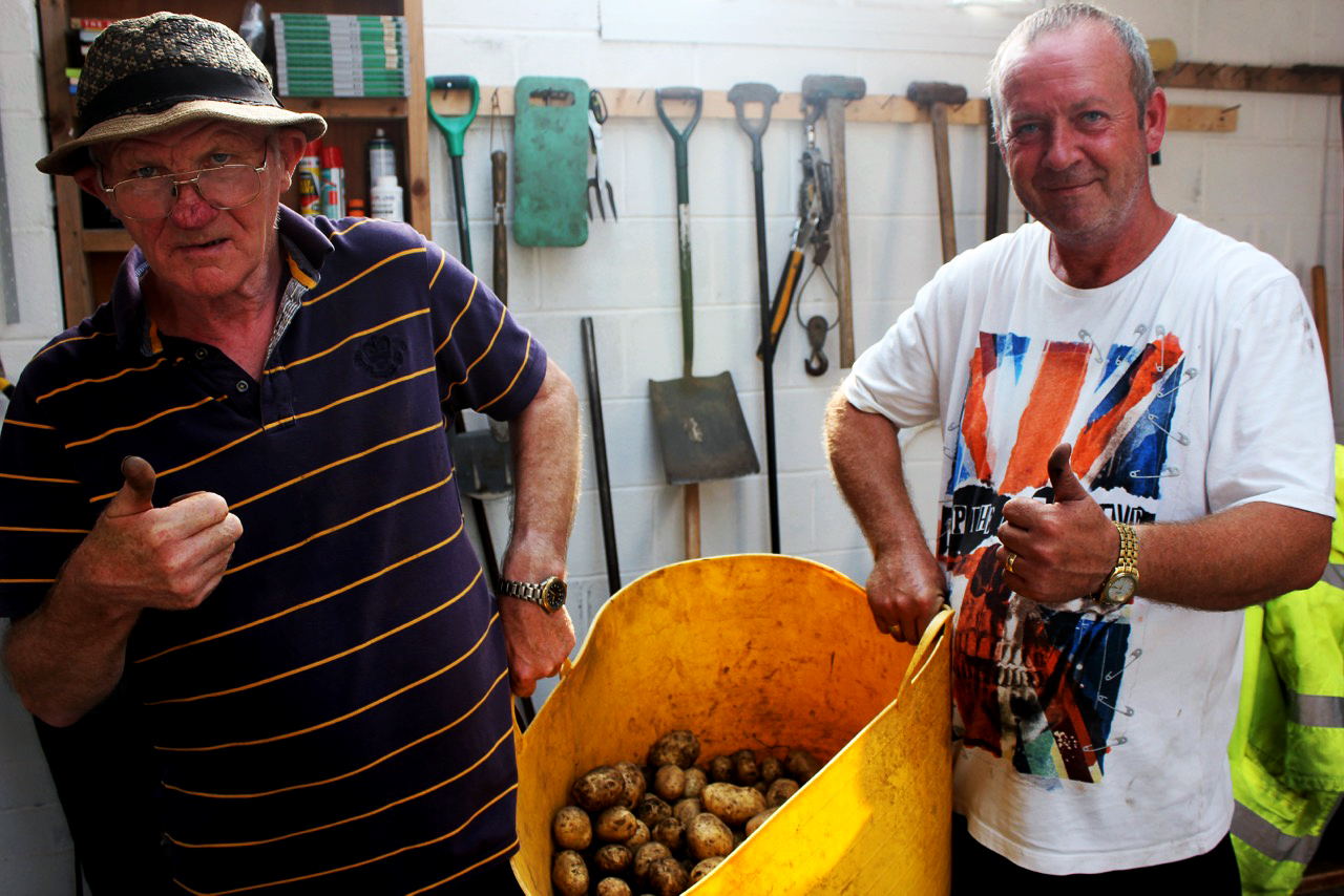 The resulting harvest is shared amongst the houses